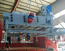 風(fēng)篩清選機(jī)、包衣機(jī)裝車發(fā)貨！